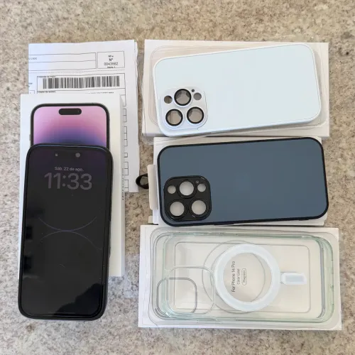 iPhone 14 Pro 256GB c/ NF único dono