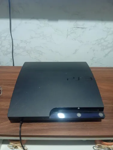 Vende-se Playstation 3 todo original