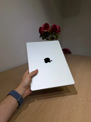 Notebook Apple MacBook Pro M4 Pro 24Gb 512Gb 14 pol. (Garantia AppleCare+)