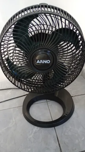 Ventilador Arno quebrado (retirada de peças)