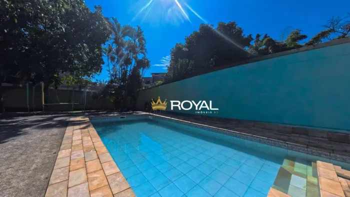 Casa com 5 quartos (sendo 1 suíte) e 3 vagas à venda, 365 m² por R$ 1.620.000 - Anil - Rio