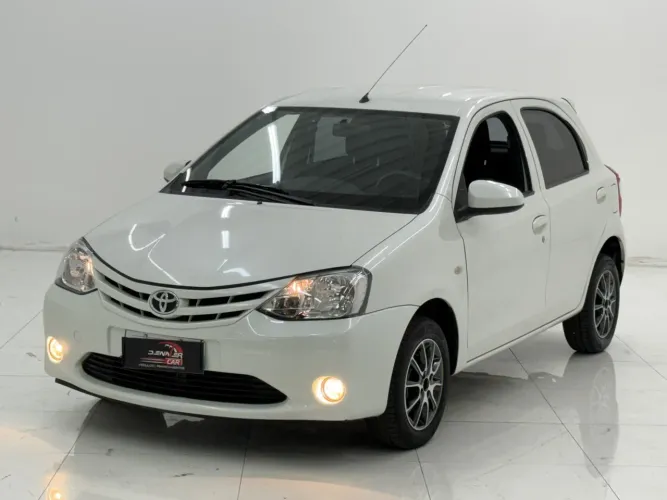 Toyota Etios X 1.3 Flex 16V 5P Mec. 2016