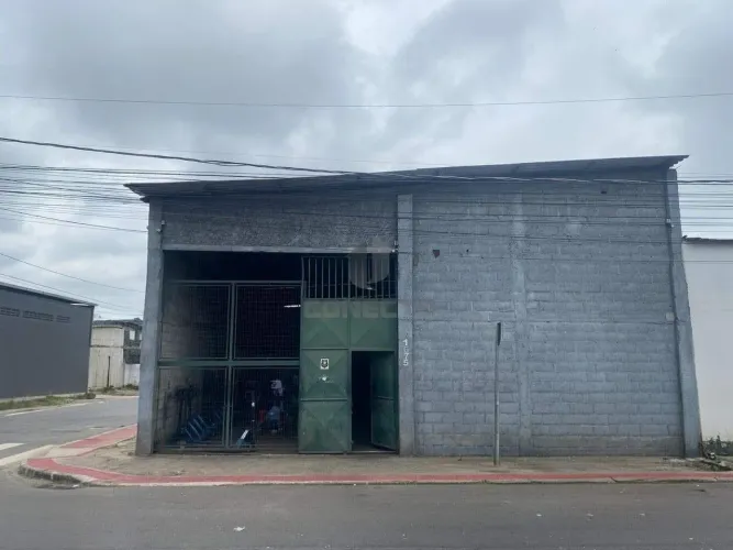 Galpão para venda no Novo Horizonte, Serra - 260m², de esquina.