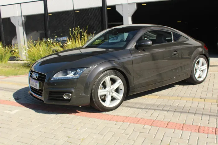 Audi TT 2.0 16V TFSI S-tronic 2012