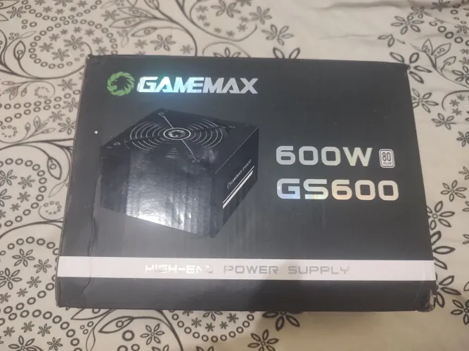 FONTE GAMEMAX 600W 80 PLUS