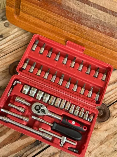 Kit Jogo de Chave Catraca e Soquetes 46 Peças com Estojo