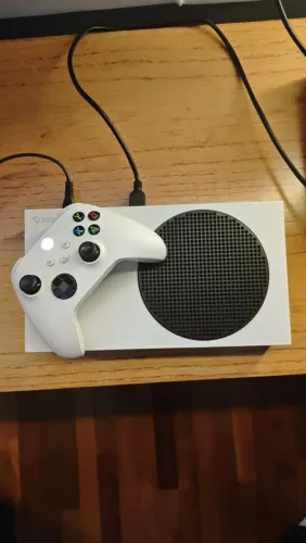 XBOX SERIES S 512GB PRATICAMENTE NOVO