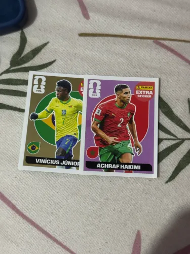 Figurinhas legend bordo e gold
