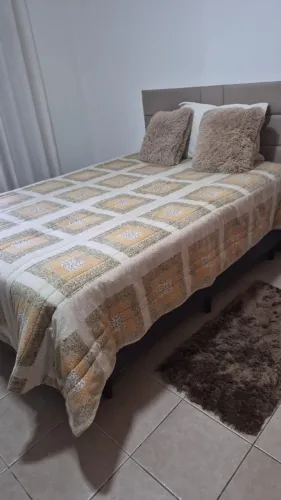 Cama Box + Colchão de Casal (Doação)