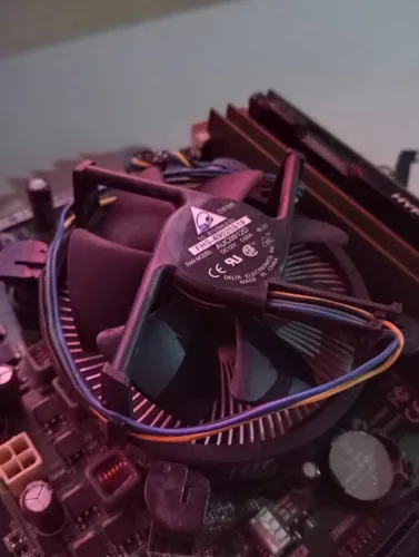 KIT i7 4 NUCLEOS / 8 THREADS + 12GB RAM --> VENDO OU TROCO