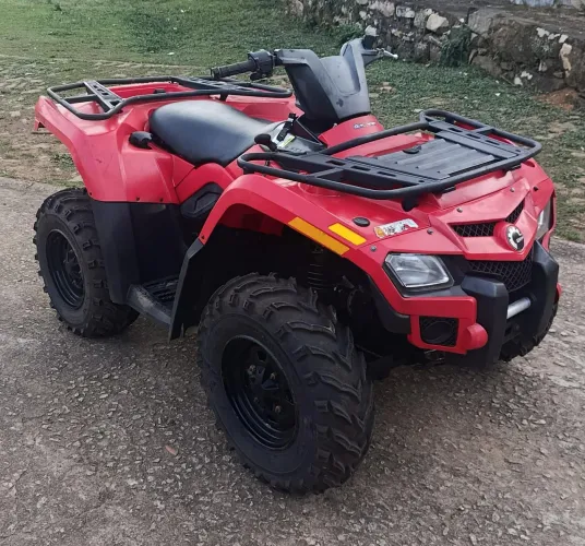 Quadriciclo Can Am Outlander 400