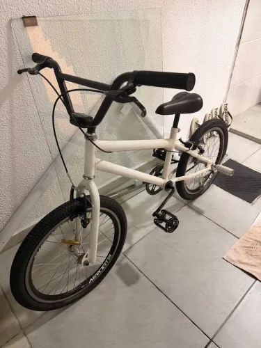 Bicicleta cross 