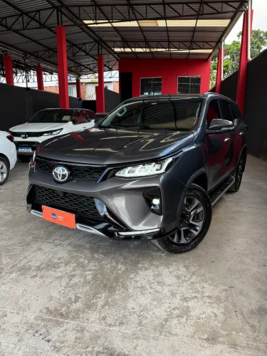 Toyota Hilux SW4 SRX 4X4 2.8 TDI 16V Dies. Aut. 2018