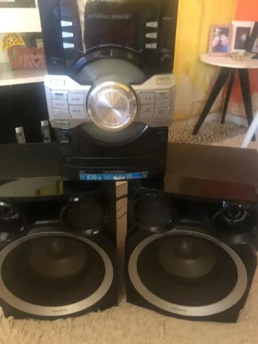 Vendo Som , Leia o anúncio!