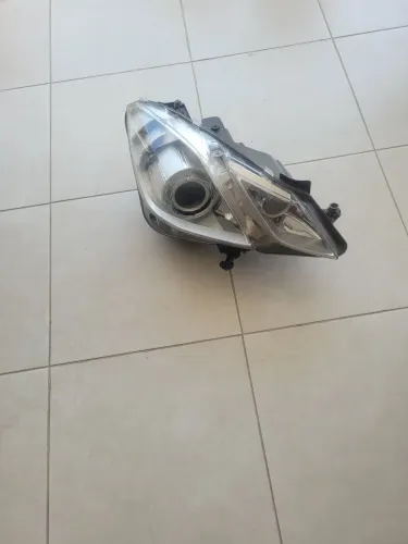farol da mercedes E 250/350/500 ano 2010 à 2012