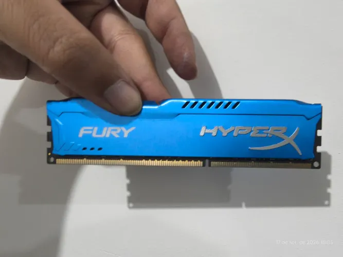 Memória RAM 2 GB Kingston hyper