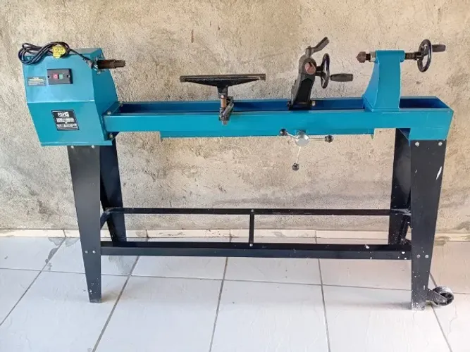 Torno para Madeira com Copiador 550W 1m Bivolt - FORTGPRO-FG052