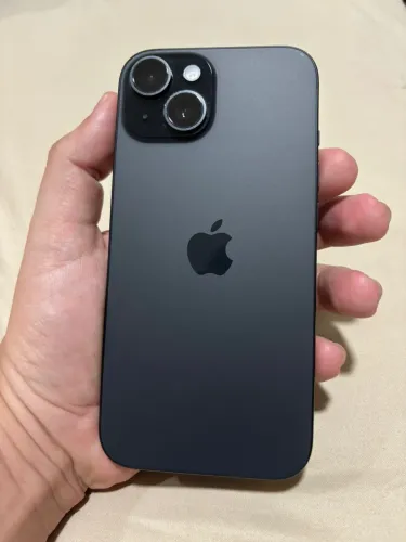 iPhone 15 256GB