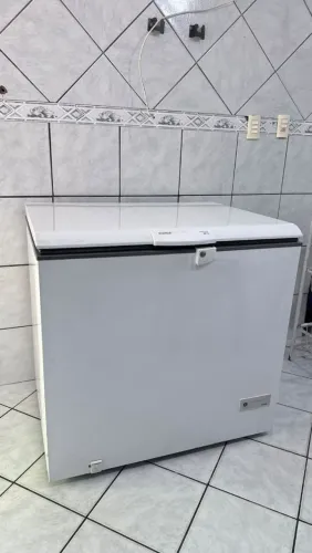 Vendo freezer horizontal consul 1 porta 307 litros