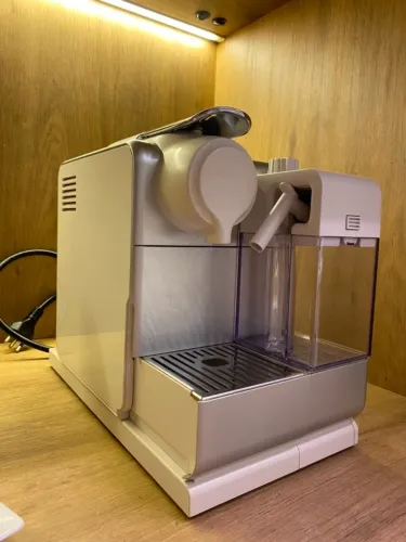 Máquina de Café Expresso: muito nova, na caixa! 127/110V