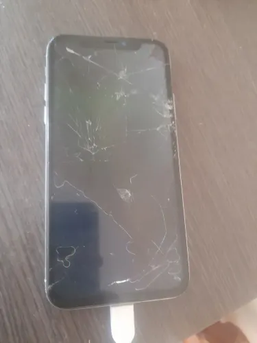 Iphone xr. Retirar pecas