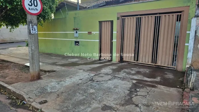 2 Dormitórios e vias rápidas até o centro