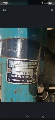 Furadeira bosch usada220v funcionando.