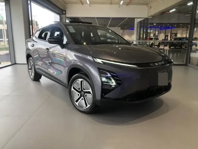 Omoda E5 Elétrico (61,1 KW) 2026