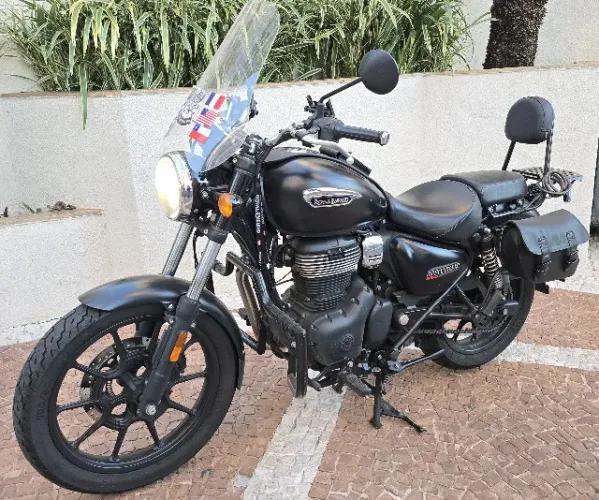 Royal Enfield Meteor 350 - 2022/2023 | Excelente estado!