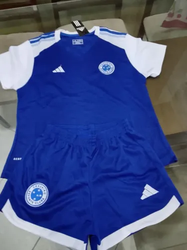 Conjunto feminino do cruzeiro