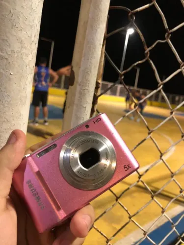 Câmera Samsung Vintage anos 2000