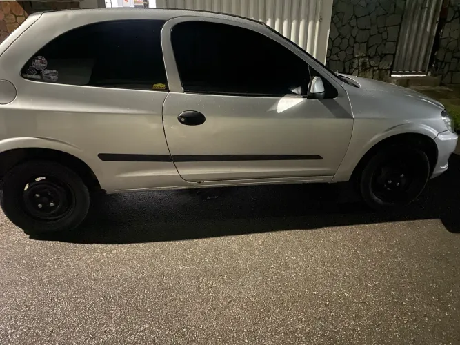Chevrolet Celta Life/ LS 1.0 MPFI 8V Flexpower 3P 2013