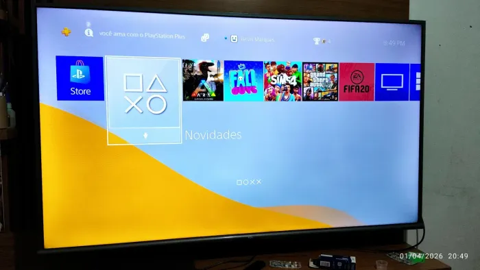 Ps4 1tb slim + Jogo , todos os cabos e 2 controle <br>Loja Física iGames