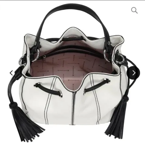 Bolsa WJ Efeito Palha Tramado, média Off White.Couro Sintético alça de mão e para ombro