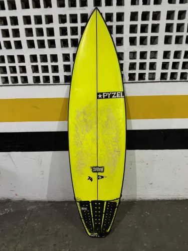 Prancha de surf Pyzel shadow 5?11?