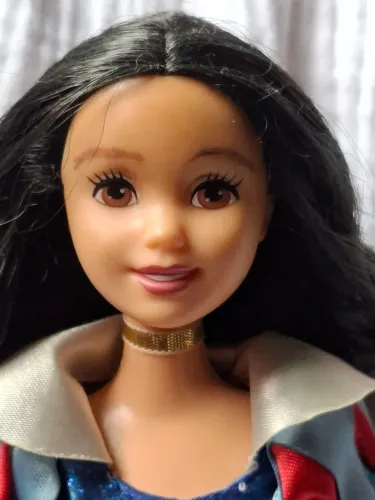 Boneca branca de neve  Disney