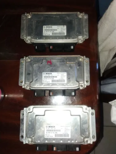 Módulo/Central de injeção do Peugeot/Citroen 7.4.9  programado 