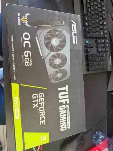Placa de Vídeo GTX 1660 Super 6 GB Triple Fan Asus TUF Gamer