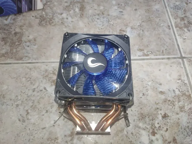 Air Cooler Rise Mode Gamer G700, LED Azul, AMD/Intel, 180mm, Preto - RM-AC-07-FB