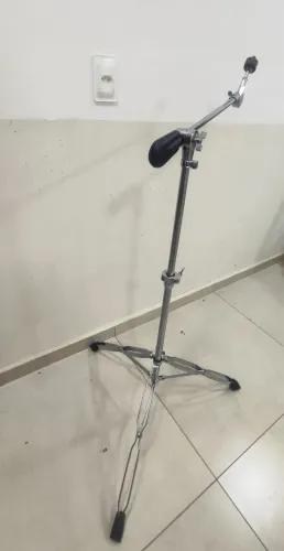 Estante de prato Girafa com contrapeso para bateria