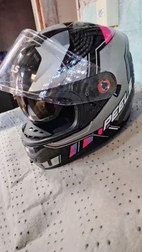 Capacete peels