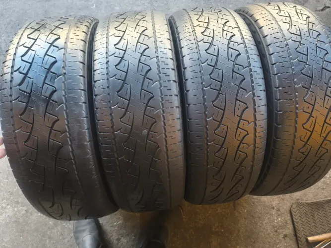225-60-18 PIRELLI SCORPIONS