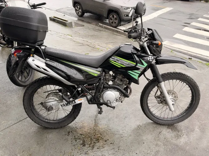 Yamaha XTZ 125 E 2015 em ótimo estado!! Tudo em dia !!