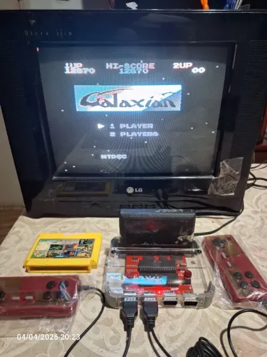 Console Famiclone Coolbaby RS-40