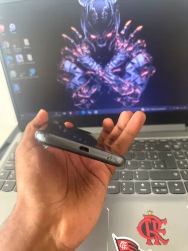 Moto E6s 32 GB 230$