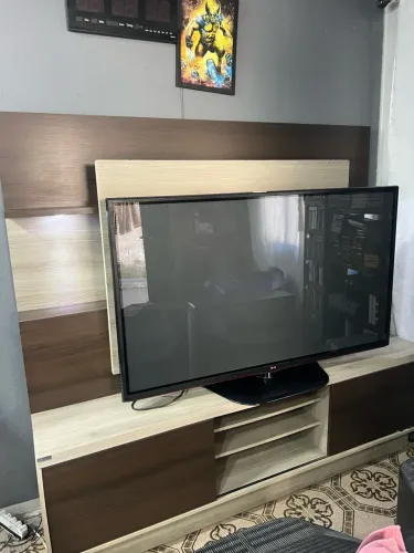 Vendo Rack para TV com leds