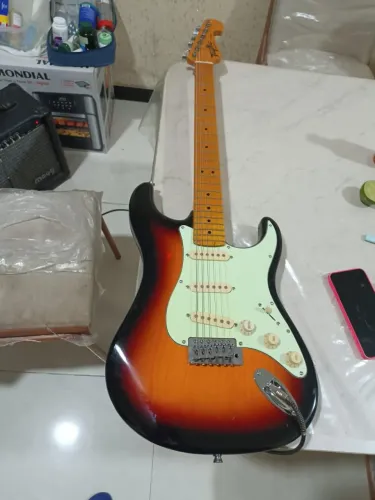 Guitarra Tagima TG 530
