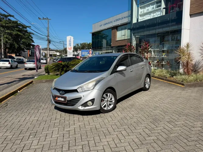 Hyundai HB20S Premium 1.6 Flex 16V Mec. 4P 2014