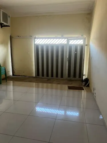 Vendo casa na Aurora valor 240 Mil