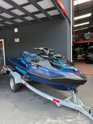 Sea-Doo Rotax Power 2024 - Máquina de Alta Performance nas Águas